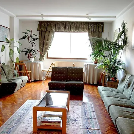 Hostal Charo II-3